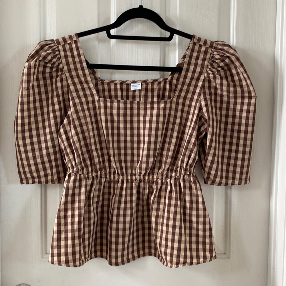 Melrose and Market - checkered top, square neck, elbow sleeves and cinched waist
